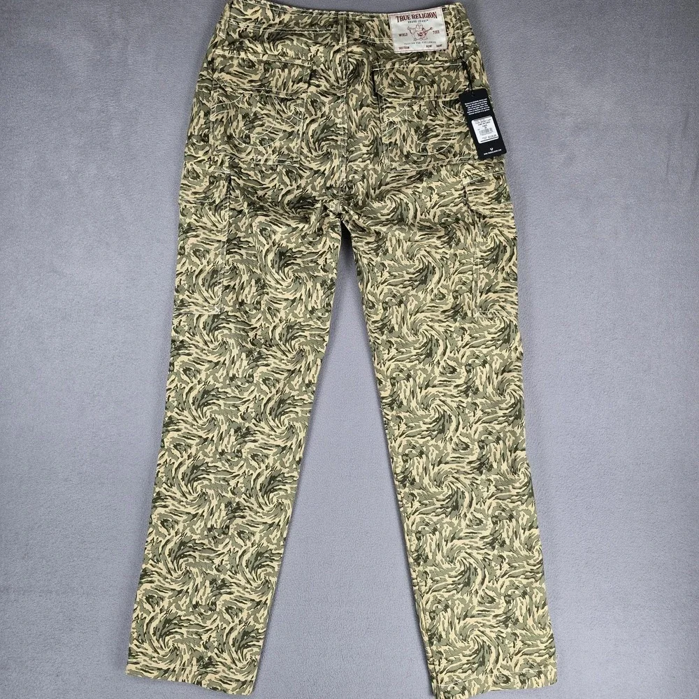 True Religion Cargo Pants Mens 28x31 Green Abstract Camo SN Straight Leg Utility